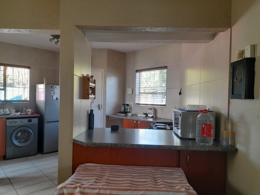 3 Bedroom Property for Sale in Suideroord Gauteng