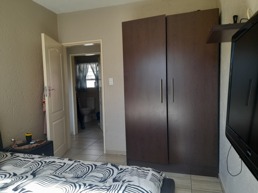 3 Bedroom Property for Sale in Suideroord Gauteng