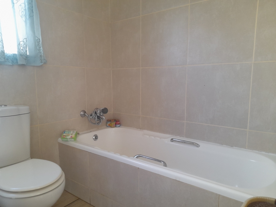 3 Bedroom Property for Sale in Suideroord Gauteng