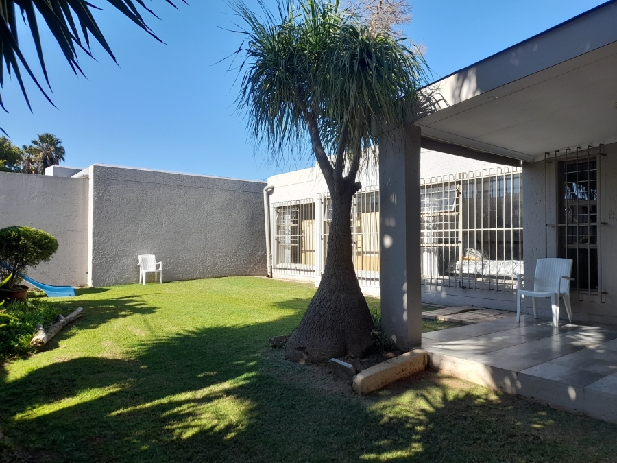 3 Bedroom Property for Sale in Suideroord Gauteng