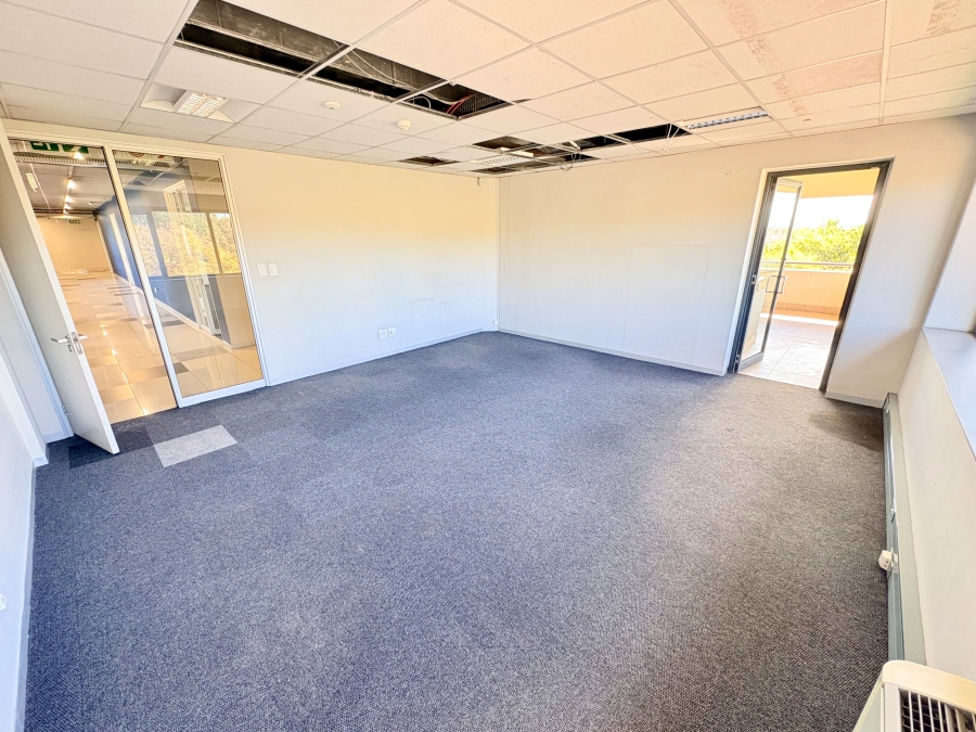 To Let Commercial Property for Rent in Bedfordview Gauteng