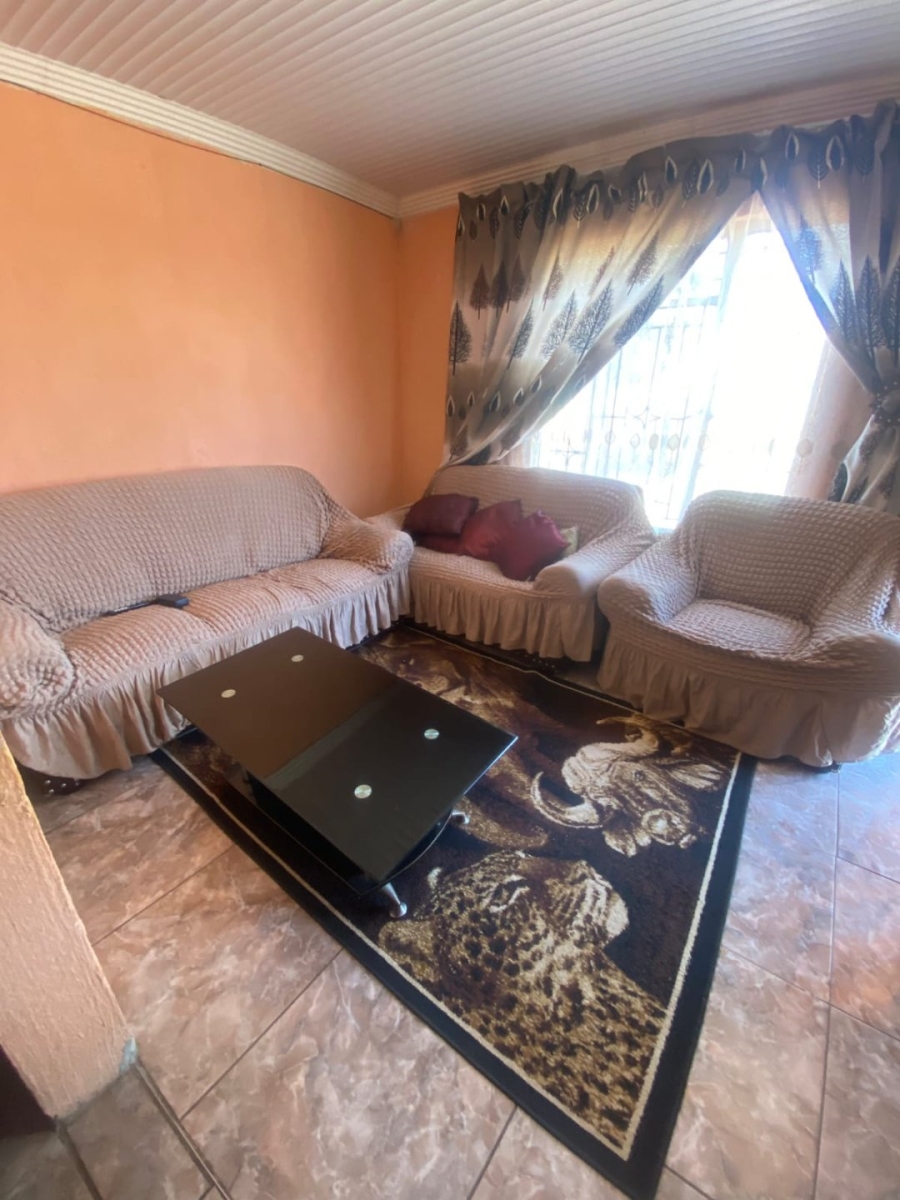 3 Bedroom Property for Sale in Soshanguve GG Gauteng