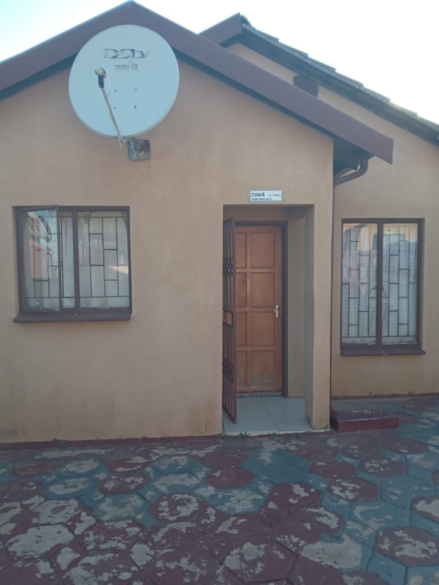 2 Bedroom Property for Sale in Soshanguve VV Gauteng