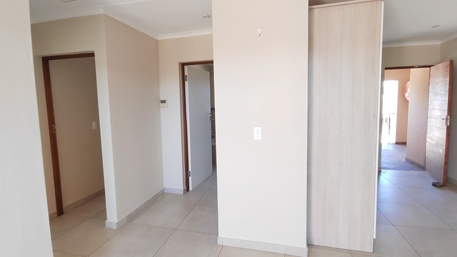 2 Bedroom Property for Sale in Christiaanville A H Gauteng