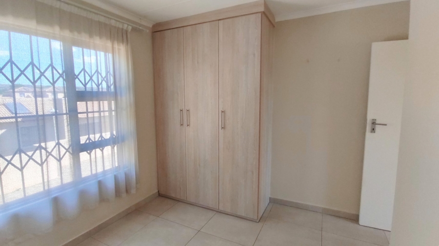 2 Bedroom Property for Sale in Christiaanville A H Gauteng