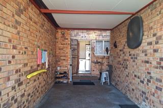 2 Bedroom Property for Sale in New Redruth Gauteng