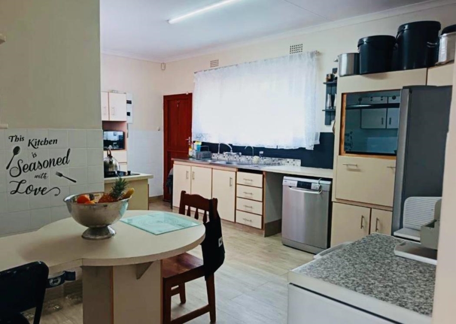 3 Bedroom Property for Sale in Helikonpark Gauteng
