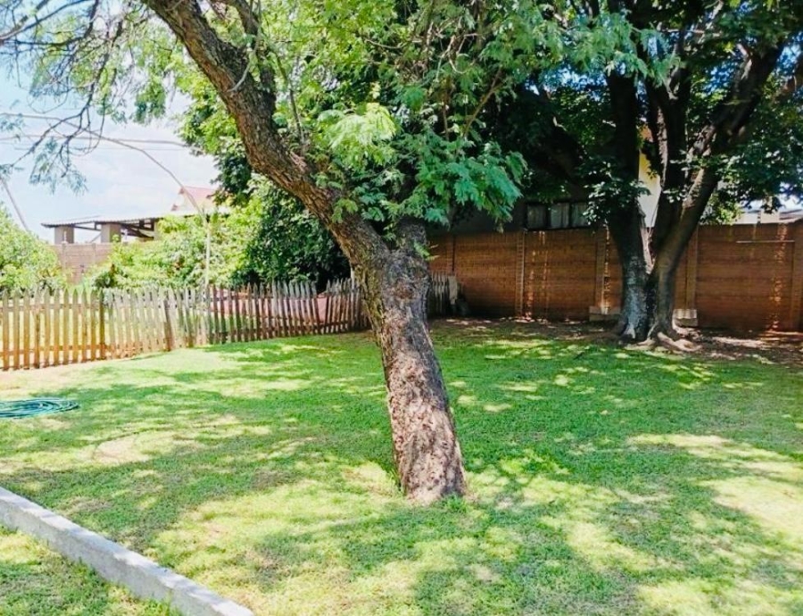3 Bedroom Property for Sale in Helikonpark Gauteng