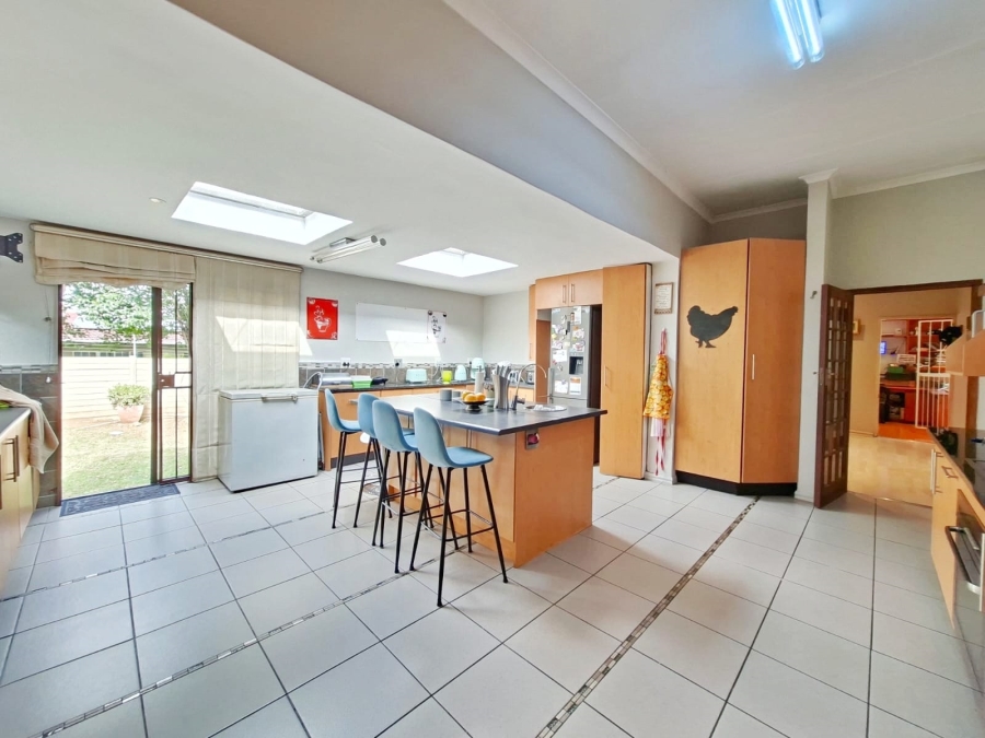 3 Bedroom Property for Sale in Vorna Valley Gauteng