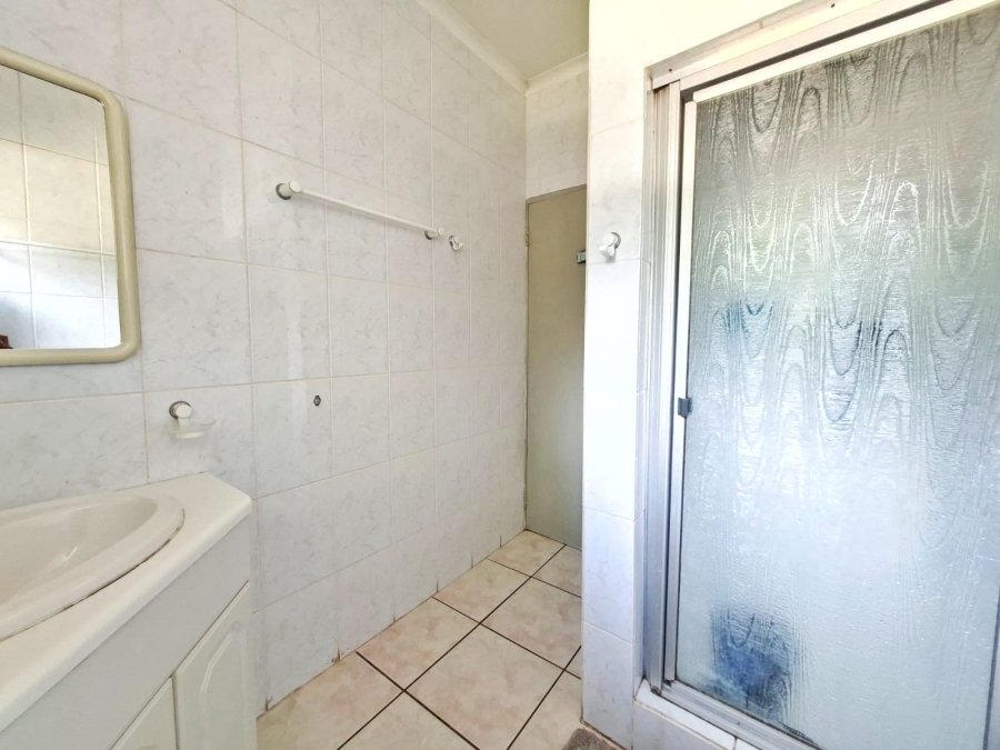 3 Bedroom Property for Sale in Vorna Valley Gauteng