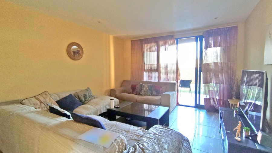 2 Bedroom Property for Sale in Rooihuiskraal North Gauteng