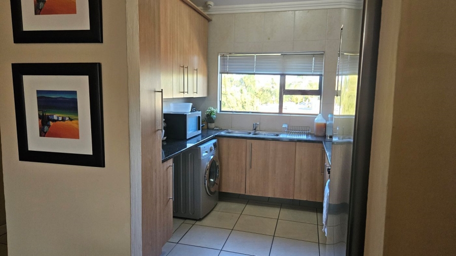 To Let 3 Bedroom Property for Rent in Morningside Gauteng