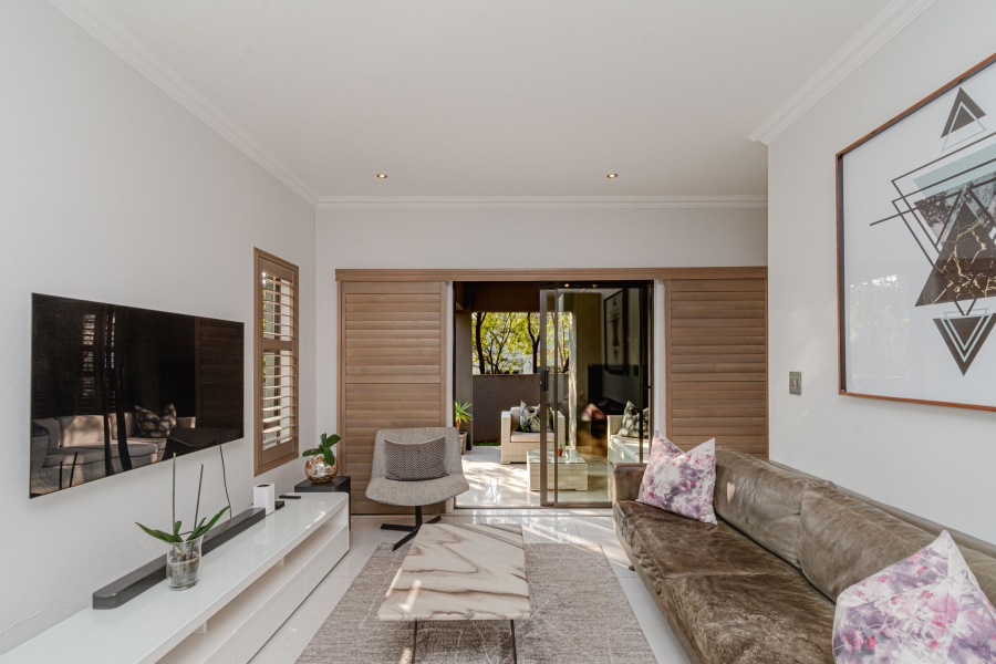 5 Bedroom Property for Sale in Beverley Gauteng