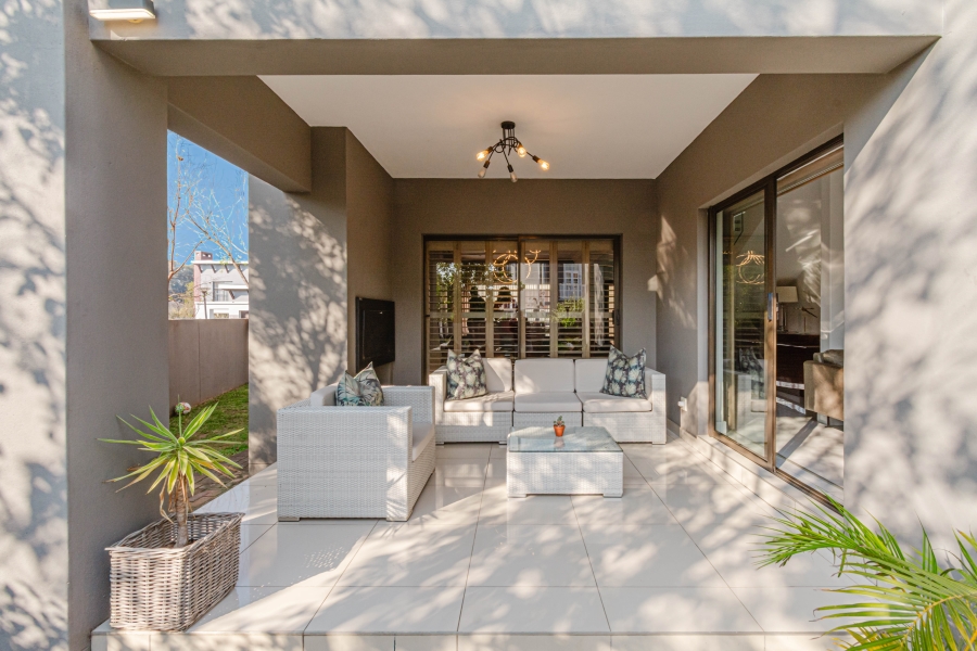 5 Bedroom Property for Sale in Beverley Gauteng