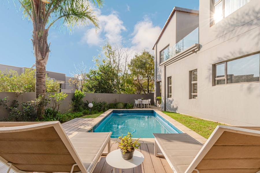 5 Bedroom Property for Sale in Beverley Gauteng