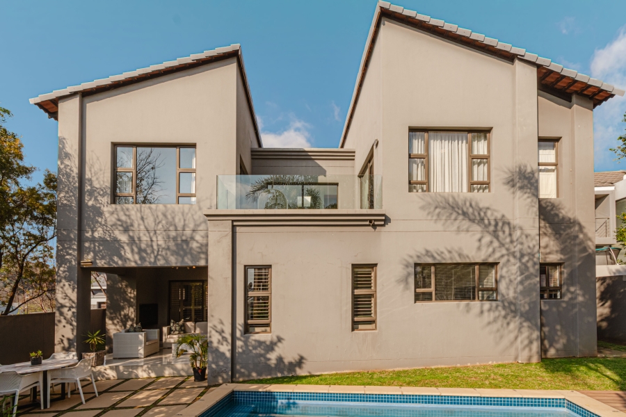 5 Bedroom Property for Sale in Beverley Gauteng