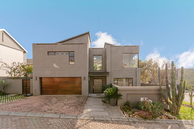 5 Bedroom Property for Sale in Beverley Gauteng