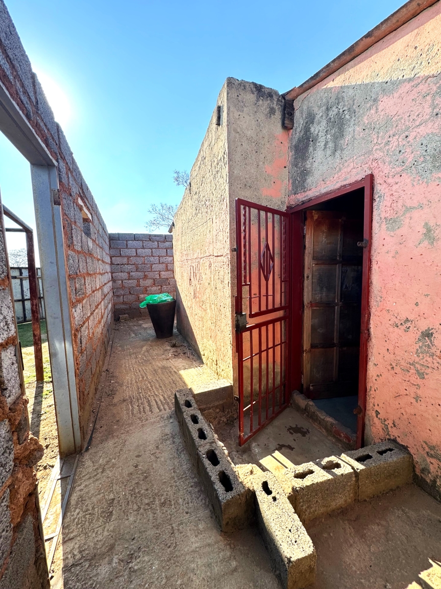 2 Bedroom Property for Sale in Windmill Park Gauteng