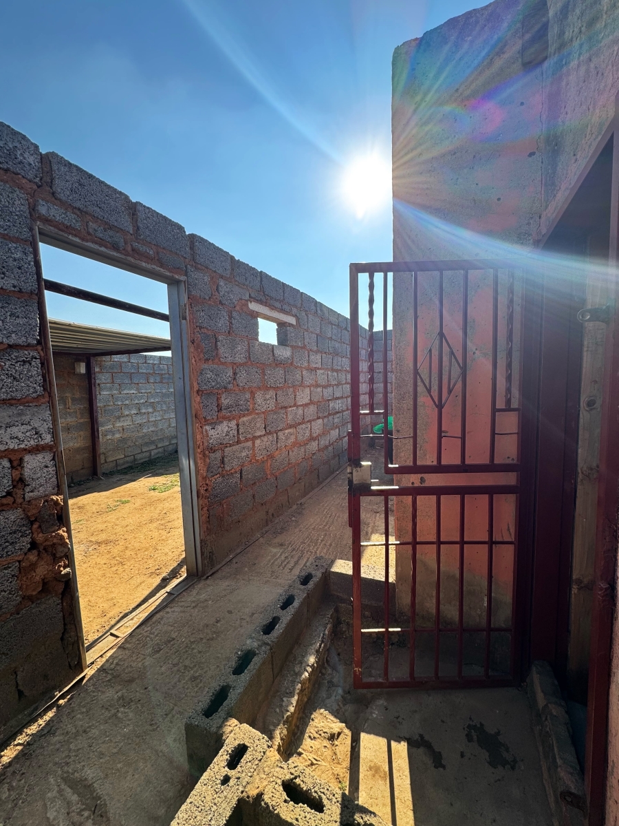 2 Bedroom Property for Sale in Windmill Park Gauteng