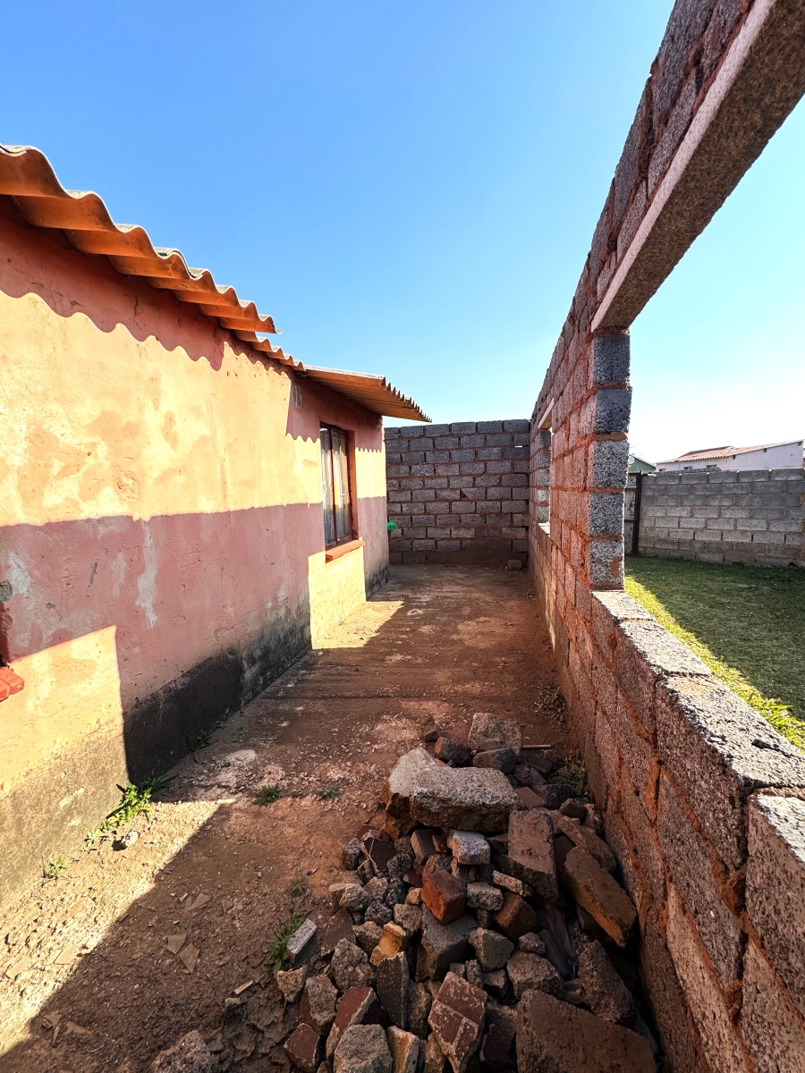 2 Bedroom Property for Sale in Windmill Park Gauteng