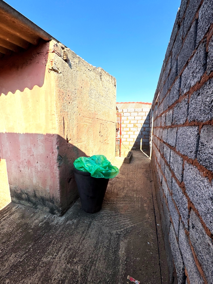 2 Bedroom Property for Sale in Windmill Park Gauteng