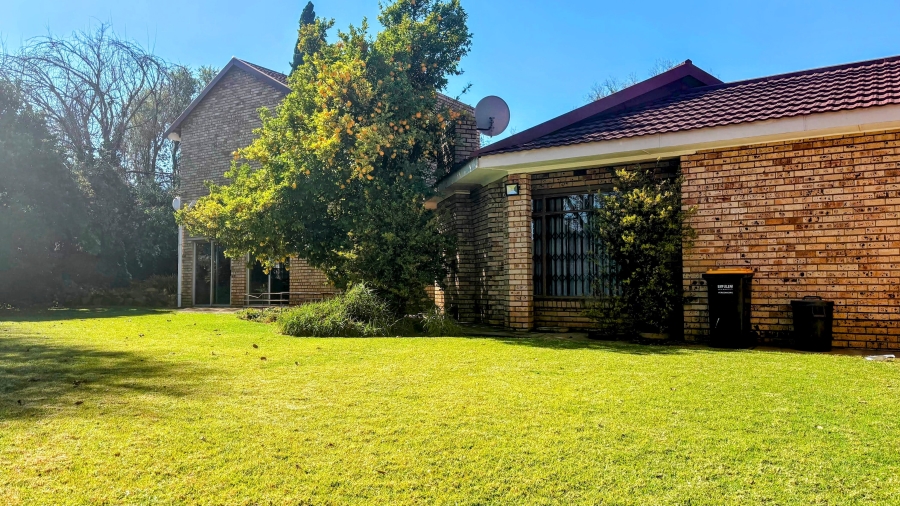 4 Bedroom Property for Sale in Three Rivers East Gauteng
