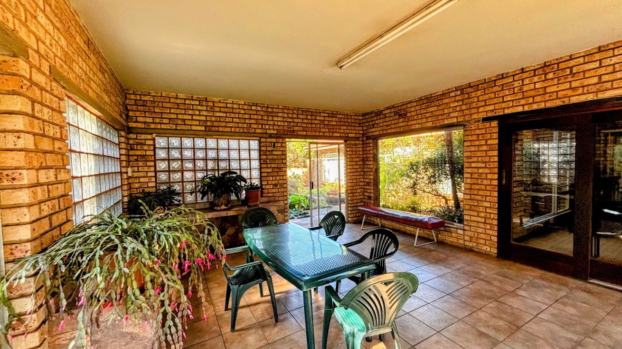 4 Bedroom Property for Sale in Three Rivers East Gauteng