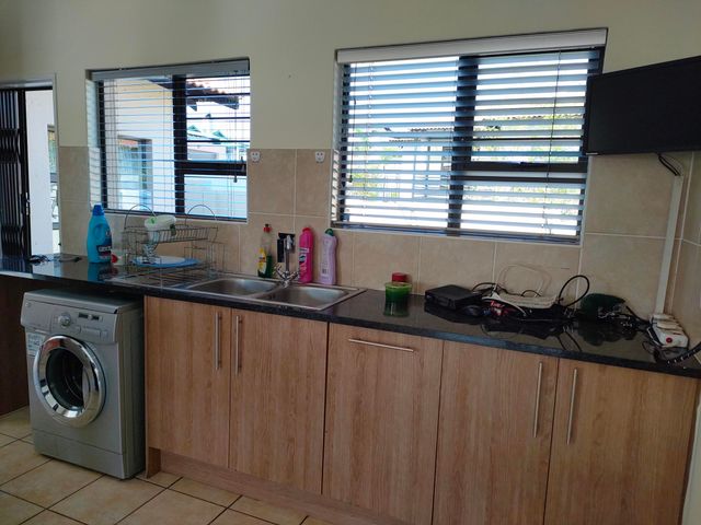 To Let 4 Bedroom Property for Rent in Greengate Gauteng