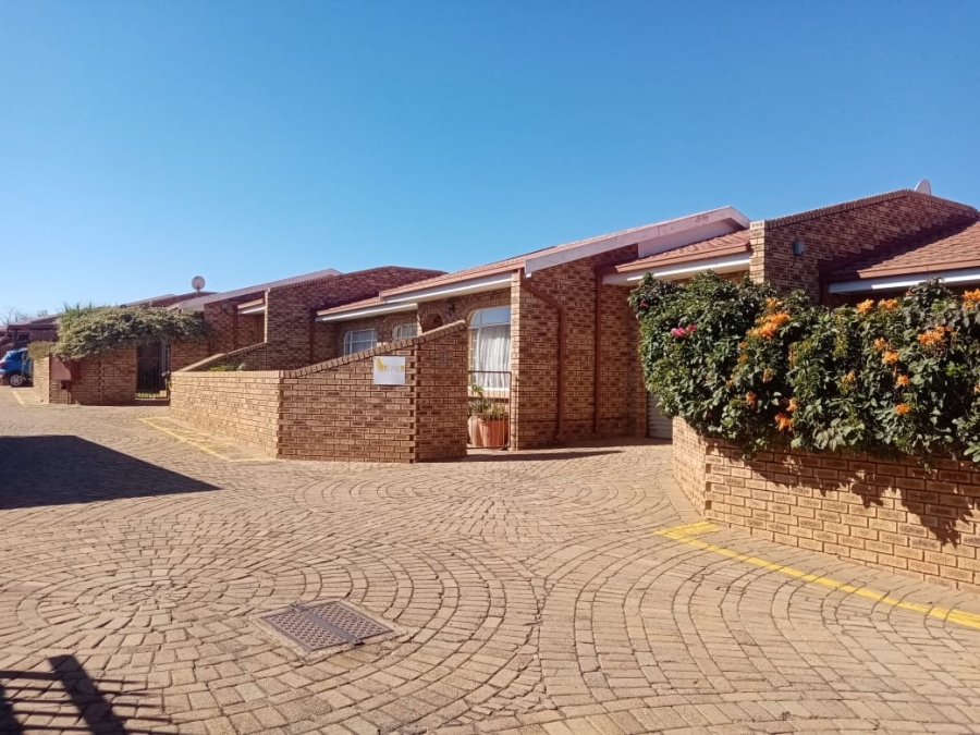 3 Bedroom Property for Sale in Greenhills Gauteng