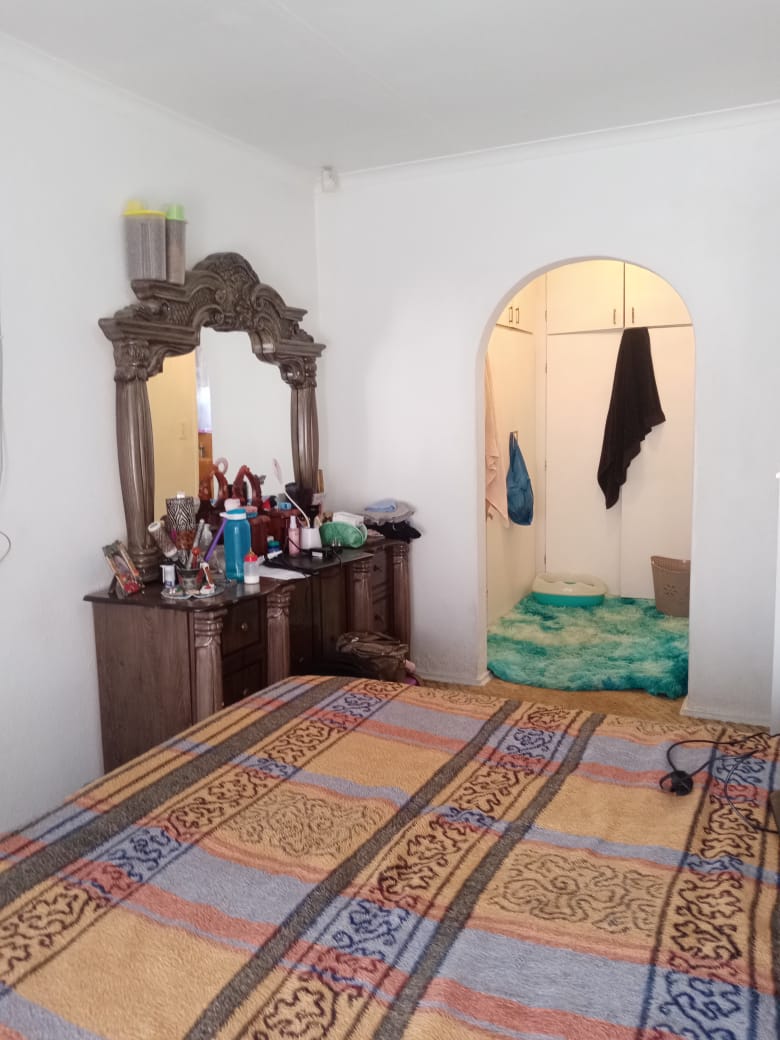 3 Bedroom Property for Sale in Greenhills Gauteng
