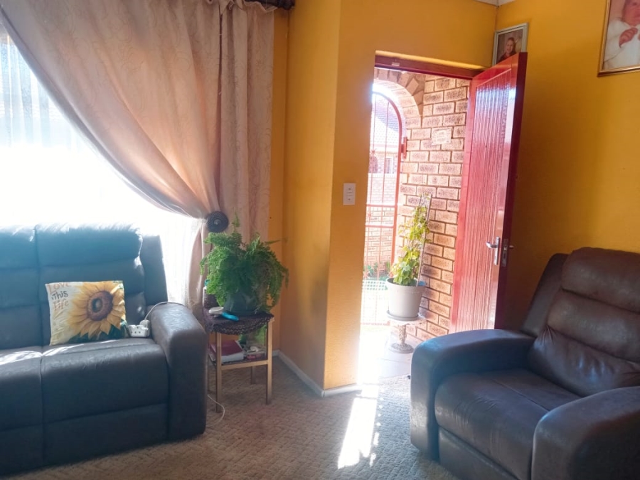 3 Bedroom Property for Sale in Greenhills Gauteng