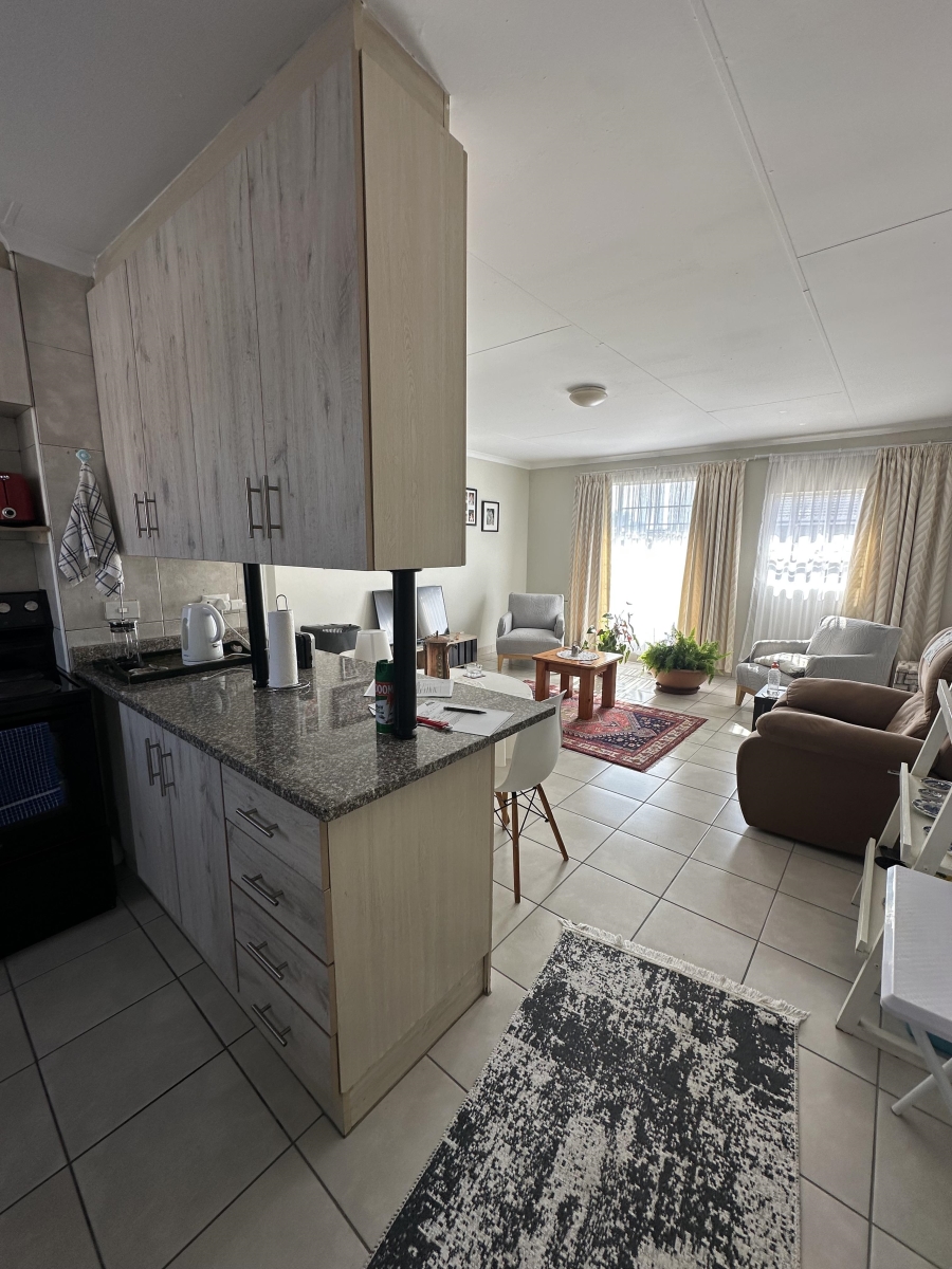 2 Bedroom Property for Sale in Verwoerdpark Gauteng