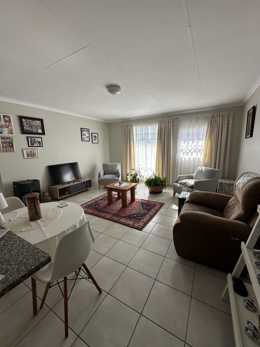 2 Bedroom Property for Sale in Verwoerdpark Gauteng