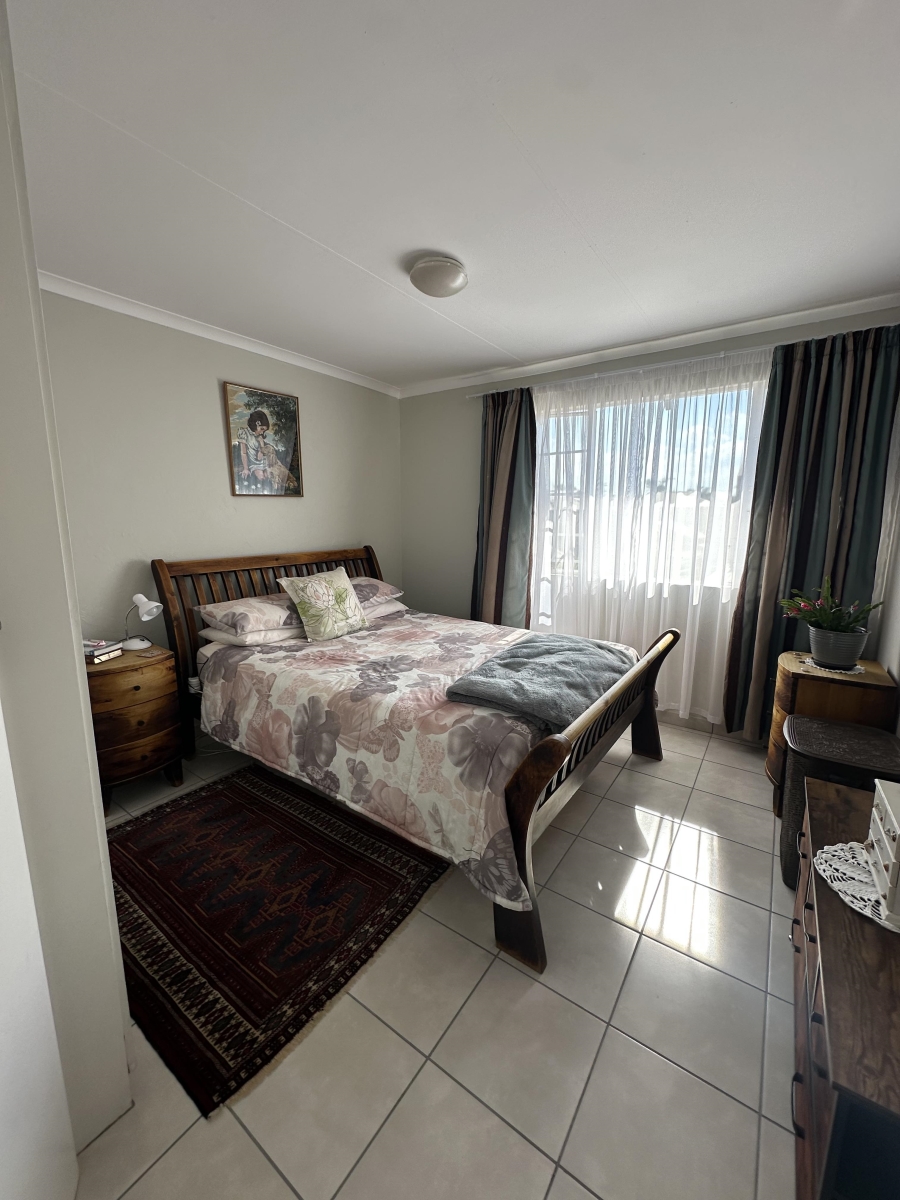 2 Bedroom Property for Sale in Verwoerdpark Gauteng