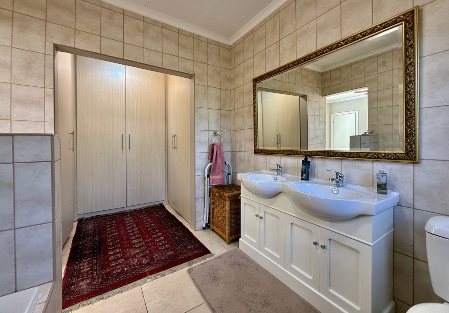 3 Bedroom Property for Sale in The Meadows Gauteng
