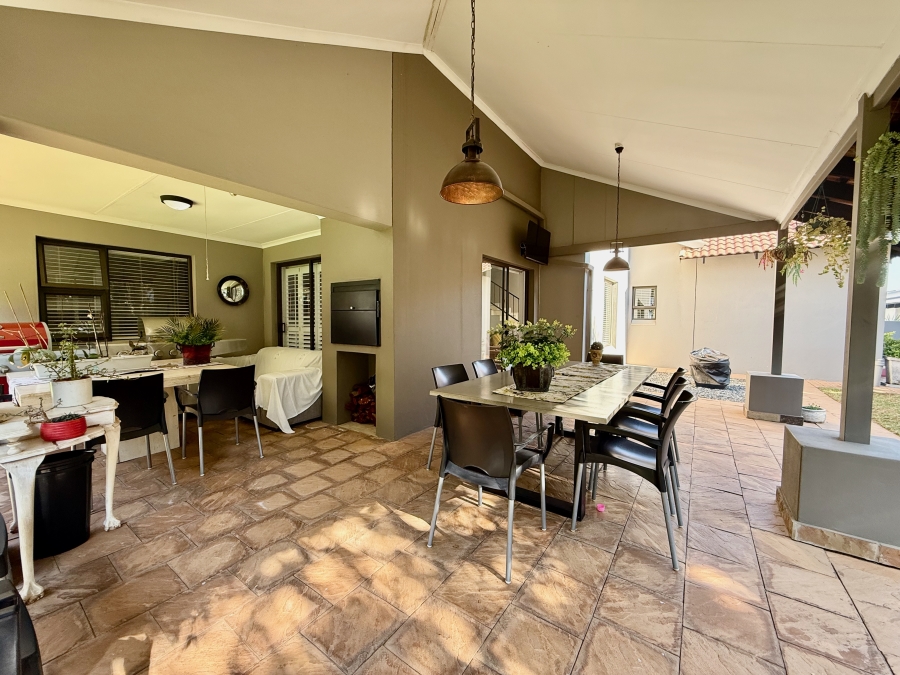 3 Bedroom Property for Sale in The Meadows Gauteng