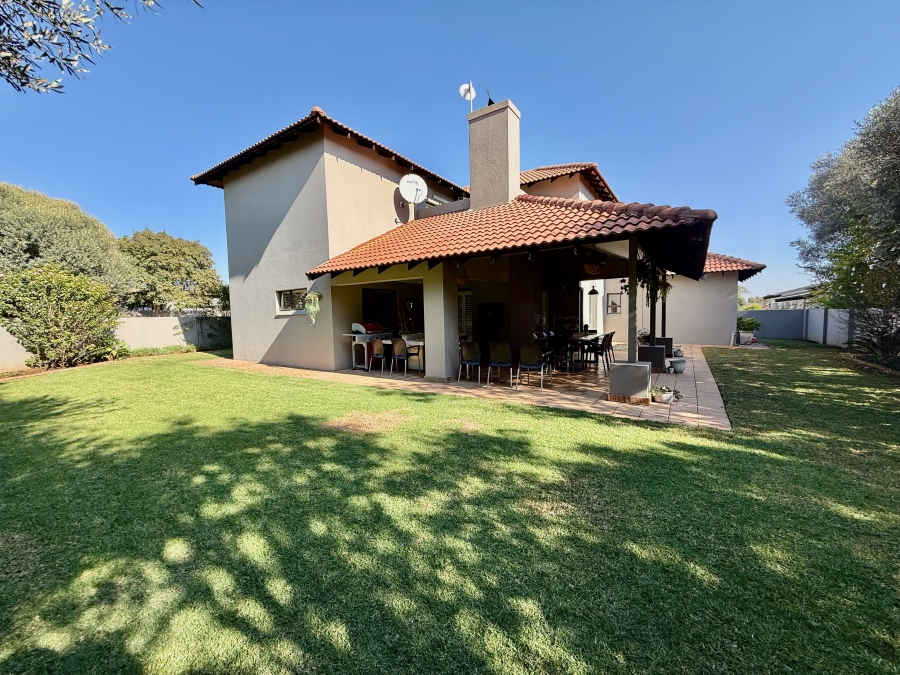 3 Bedroom Property for Sale in The Meadows Gauteng