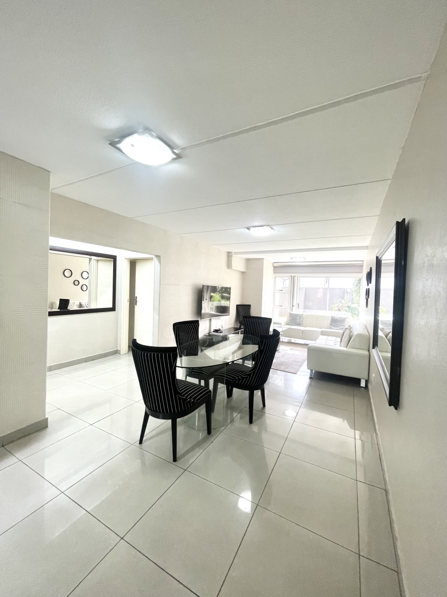 To Let 2 Bedroom Property for Rent in Sandown Gauteng