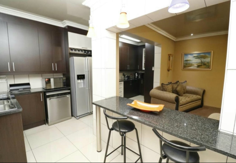 2 Bedroom Property for Sale in Selection Park Gauteng