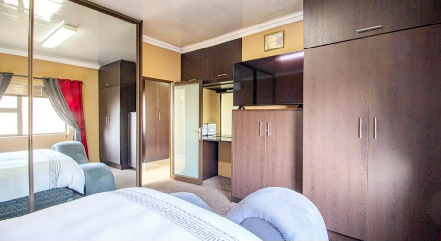 2 Bedroom Property for Sale in Selection Park Gauteng