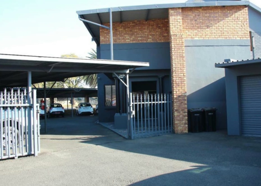 2 Bedroom Property for Sale in Selection Park Gauteng
