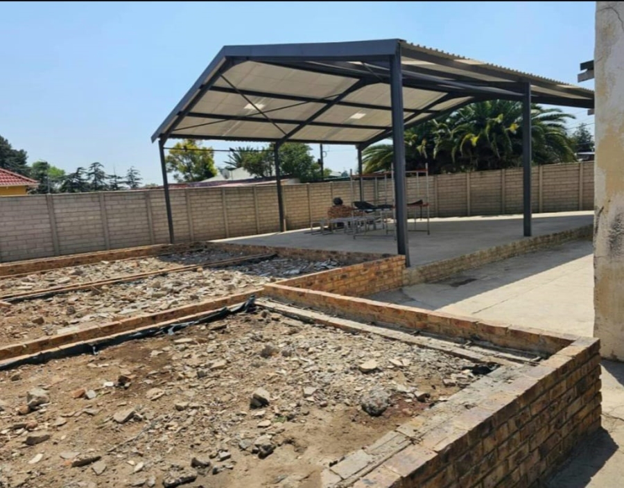3 Bedroom Property for Sale in Selection Park Gauteng