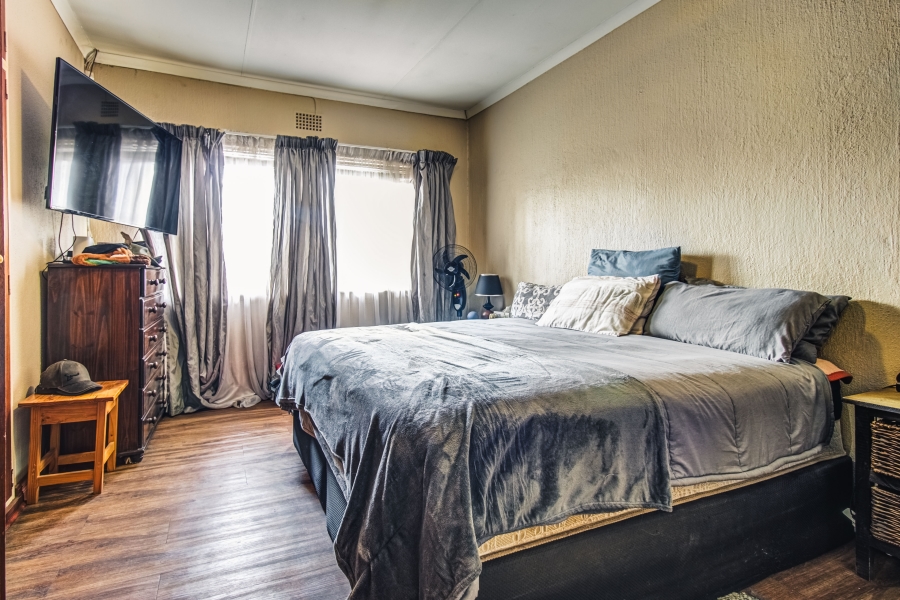 4 Bedroom Property for Sale in Parkrand Gauteng