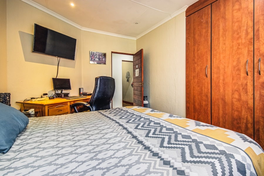 4 Bedroom Property for Sale in Parkrand Gauteng