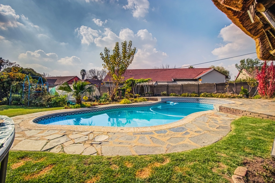 4 Bedroom Property for Sale in Parkrand Gauteng