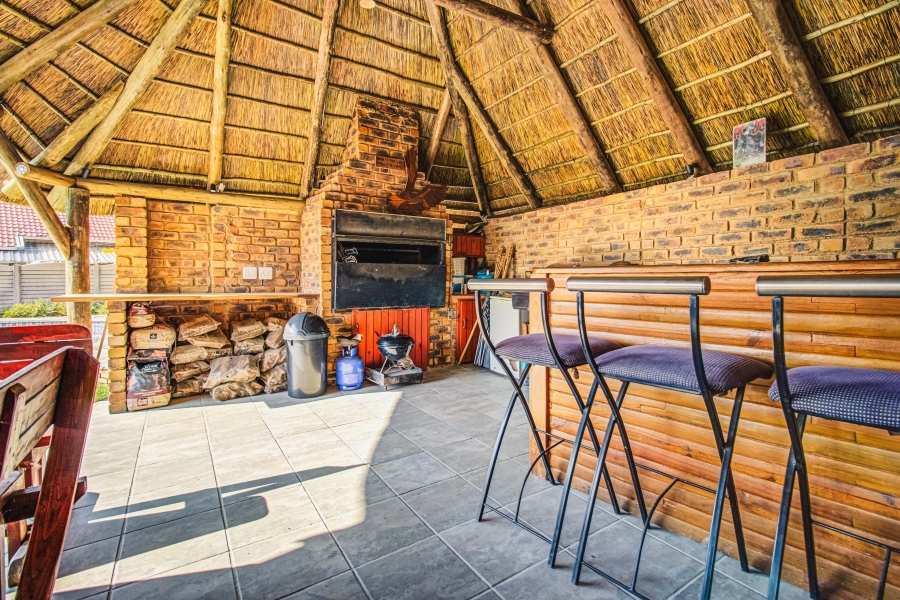 4 Bedroom Property for Sale in Parkrand Gauteng