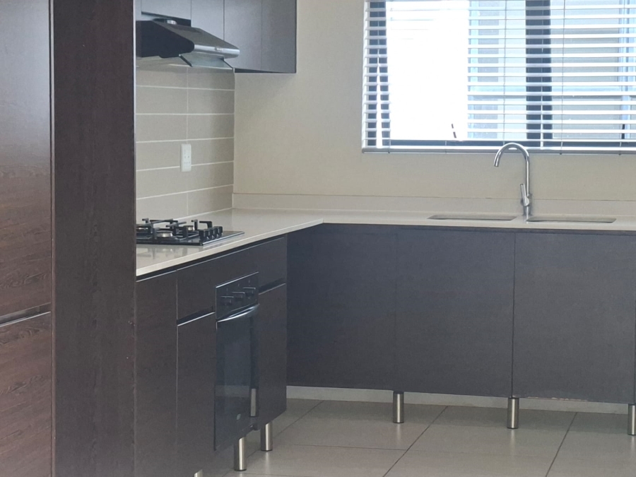 1 Bedroom Property for Sale in Greenstone Ridge Gauteng