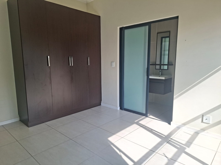 1 Bedroom Property for Sale in Greenstone Ridge Gauteng