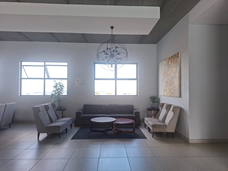 1 Bedroom Property for Sale in Greenstone Ridge Gauteng