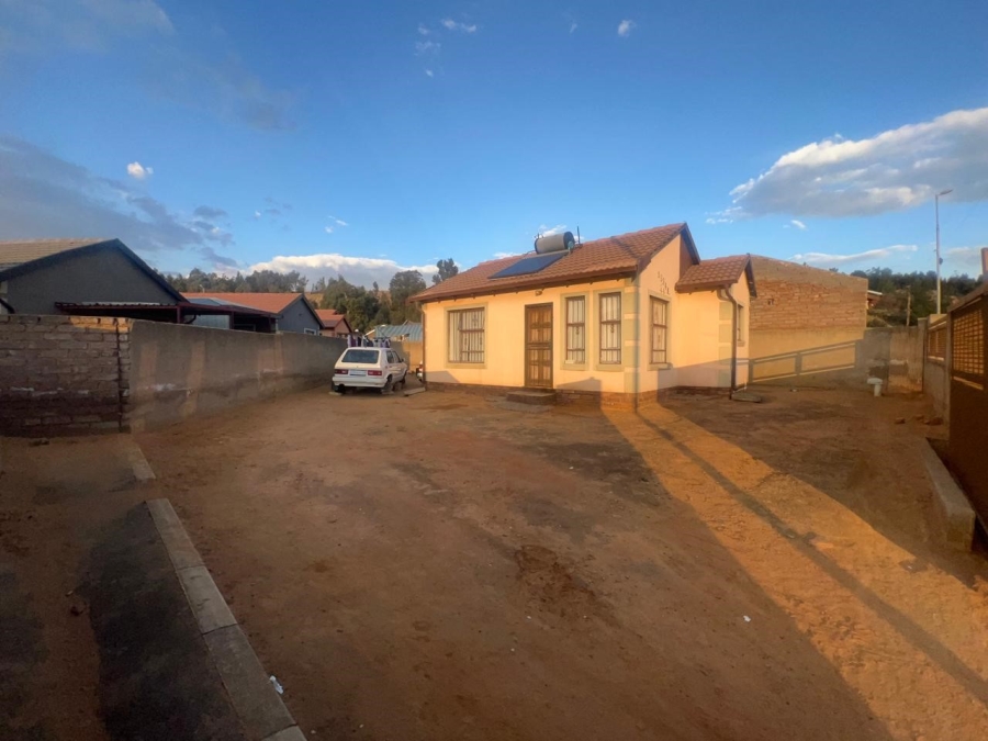 2 Bedroom Property for Sale in Kagiso Gauteng
